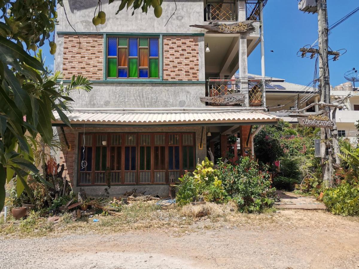 Отель Baan Por Jai Ко-Ланта Экстерьер фото